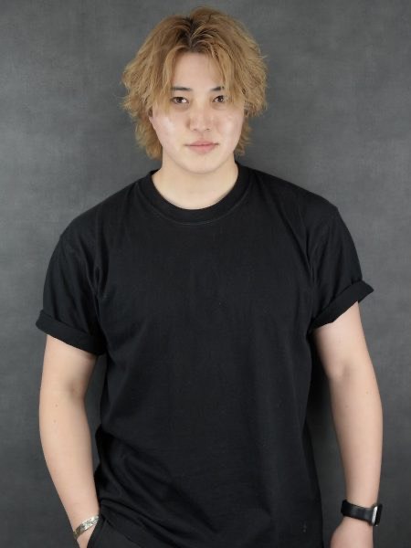 小室立氏